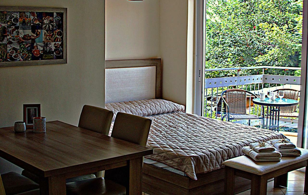 Castor - The Spartan Home Exteriér fotografie